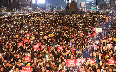 사회적 감시 부재에 뒤따르는 비리, 언제까지 용납할 것인가